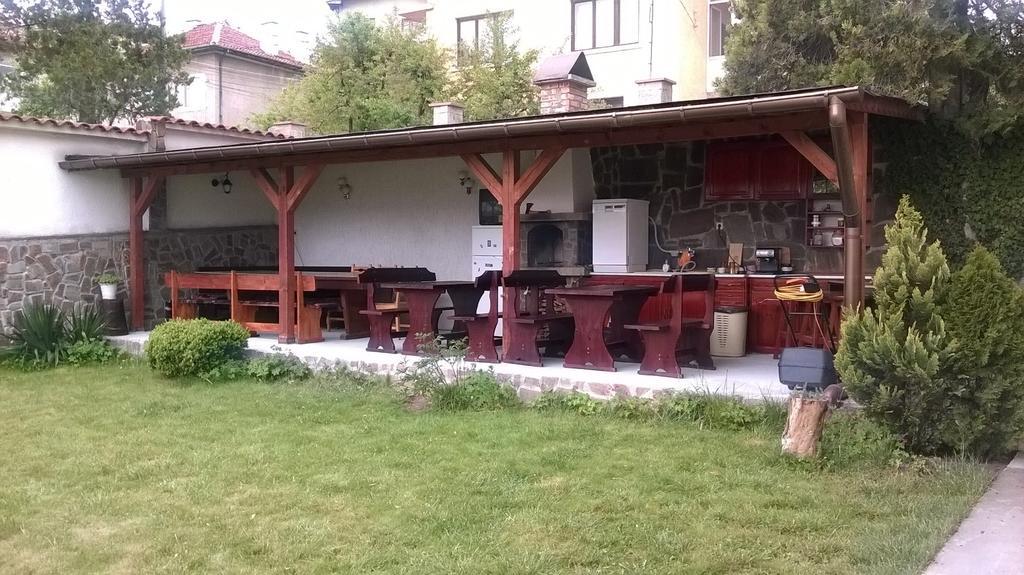 Guest House Gergevana Velingrad Exterior photo