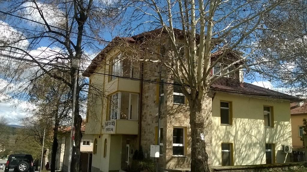 Guest House Gergevana Velingrad Exterior photo