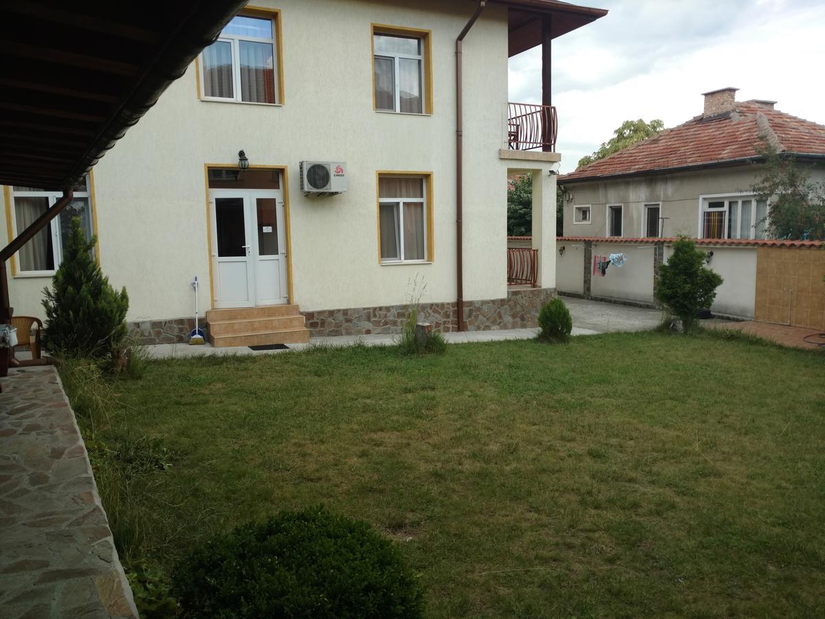 Guest House Gergevana Velingrad Exterior photo